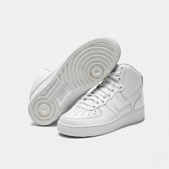 Nike Air Force 1 Youth 5Y White 653998-100 Triple White Sneakers EUC - Picture 6 of 11